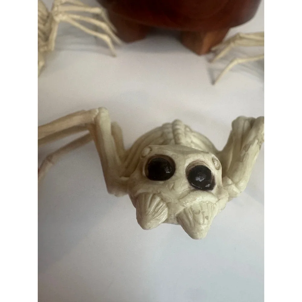 Halloween Skeleton‎ Spider Lot of 4 Creepy Skeleton Spiders Spooky Decor